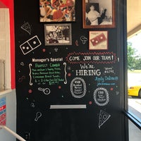 Photo taken at Domino&amp;#39;s Pizza by Gazihan on 5/6/2018
