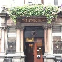 Photo taken at The Stag&amp;#39;s Head by Vincent C. on 12/10/2022