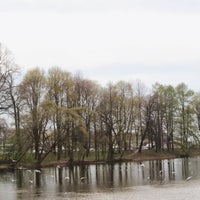 รูปภาพถ่ายที่ Kirov Central Park / Yelagin Island โดย Кристина М. เมื่อ 5/6/2015