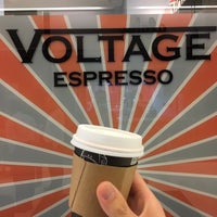 9/4/2018 tarihinde Leslie C.ziyaretçi tarafından Voltage Espresso'de çekilen fotoğraf