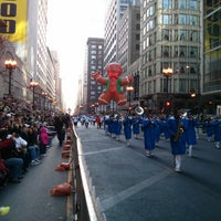 Photo taken at Chicago Thanksgiving Day Parade by Enoch T. on 11/22/2012