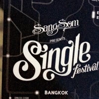 Photo taken at Sangsom Present Single Festival Bangkok by V♡ on 5/21/2016