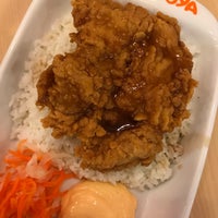 Photo taken at Yoshinoya (吉野家) by Jean K. on 9/28/2018