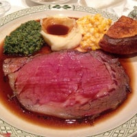 Photo taken at Lawry&amp;#39;s The Prime Rib by Fumitaka. I. on 5/10/2013