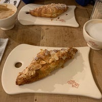 Photo taken at Le Pain Quotidien by Alexandr K. on 1/11/2020