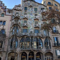 Photo taken at Casa Batlló by Damien C. on 12/23/2017