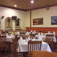 Das Foto wurde bei El Golfo Restaurant von Didem G. am 7/13/2017 aufgenommen