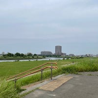 Photo taken at 多摩川河川敷 by KYT on 6/18/2023