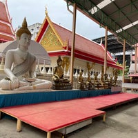 Photo taken at Wat Sriboonrueng by KYT on 8/8/2022