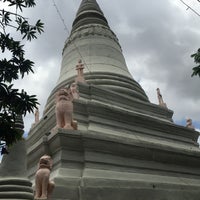Photo taken at Wat Phnom by KYT on 9/10/2015