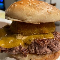 Foto scattata a Farm Burger da AKI S. il 1/20/2022