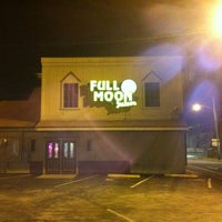 Photo taken at Full Moon Saloon by Kurt David G. on 11/5/2012