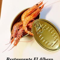 8/30/2014 tarihinde Restaurante El Alberoziyaretçi tarafından Restaurante El Albero'de çekilen fotoğraf