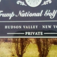 รูปภาพถ่ายที่ Trump National Golf Club Hudson Valley โดย JO ANN C. เมื่อ 1/16/2017