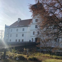 Снимок сделан в Schloss Hohenkammer пользователем Katerina Y. 11/29/2018