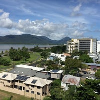 4/14/2016에 Marisa H.님이 Holiday Inn Cairns Harbourside에서 찍은 사진