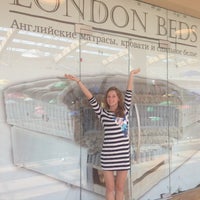 Photo taken at London Beds by Olga S. on 6/25/2013