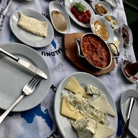 Photo taken at Van Kahvaltı Salonu by Rıdvan B. on 4/7/2019
