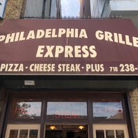 รูปภาพถ่ายที่ Philadelphia Grille โดย Frank เมื่อ 10/19/2018