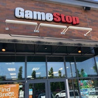 Photo taken at GameStop by Frank on 5/30/2022