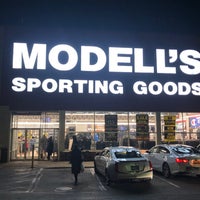 Photo taken at Modell&amp;#39;s Sporting Goods by Frank on 1/9/2019