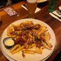 Photo taken at Miller&amp;#39;s Ale House - Staten Island by Frank on 12/10/2022
