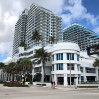 Foto diambil di Hilton Fort Lauderdale Beach Resort oleh Frank pada 10/12/2021