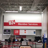 Photo taken at BJ&amp;#39;s Wholesale Club by Frank on 11/5/2018