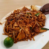 Review Day Night Fried Kway Teow