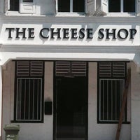 9/4/2014 tarihinde The Cheese Shop Singaporeziyaretçi tarafından The Cheese Shop Singapore'de çekilen fotoğraf