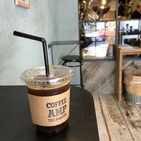 Photo taken at COFFEE AMP THE ROASTER by Danny Y. on 8/26/2018