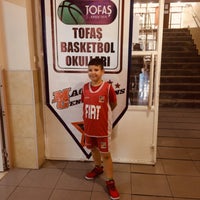 Photo taken at Bursa TOFAŞ Basketbol Okulları-Ahmet Erdem Anadolu Lisesi by Havva G. on 9/21/2019