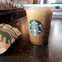 10/7/2019 tarihinde Katie S.ziyaretçi tarafından Starbucks'de çekilen fotoğraf