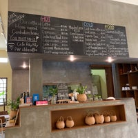 Cafe Roly Poly Home Roasted Cambodian Coffee Siem Reap Cambodia シェムリアップ カフェ Wat Damnak Road Wat Damnak Village Sala Kareuk Commune