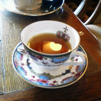 Photo taken at Tea At The Empress by 高橋 庸. on 5/3/2013