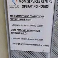 Photo taken at MOM Services Centre (MOMSC) by Lexelle d. on 10/8/2021