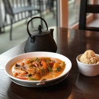Foto diambil di Ti 22 Restaurant oleh Gen W. pada 4/2/2017