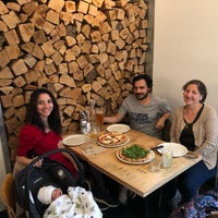 Photo taken at Nina Pizza Napolitaine by Aysegul Gozde A. on 5/23/2019