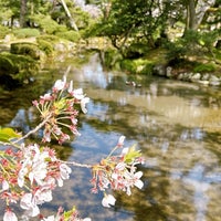 Photo taken at Kenrokuen Garden by CHANEL❤ 断. on 4/14/2024