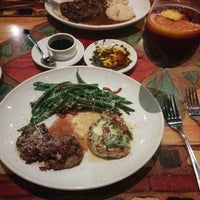 Photo taken at Carrabba&#39;s Italian Grill by G M. on 9/13/2014