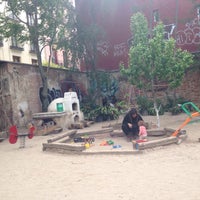 4/22/2017 tarihinde Anna Č.ziyaretçi tarafından Esta es una plaza'de çekilen fotoğraf