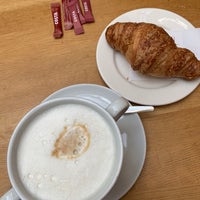 Photo taken at Costa Coffee by Jelena R. on 8/2/2020
