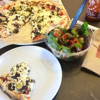 Photo taken at Mod Pizza by Kathy T. on 9/12/2016