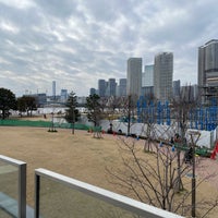 Photo taken at Toyosu Park by maye on 2/18/2024