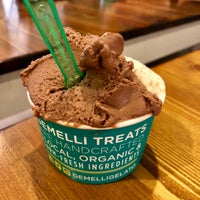 7/28/2018 tarihinde Global H.ziyaretçi tarafından Gemelli - Artisanal Gelato &amp;amp; Dessert Cafe'de çekilen fotoğraf