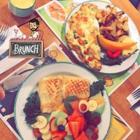 Photo taken at Cora&amp;#39;s Breakfast &amp;amp; Lunch by Homood . on 10/15/2021