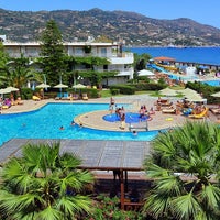 รูปภาพถ่ายที่ Apollonia Beach Resort &amp;amp; Spa โดย Apollonia Beach Resort &amp;amp; Spa เมื่อ 10/27/2014