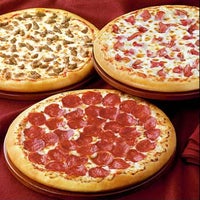 รูปภาพถ่ายที่ Brother&amp;#39;s Pizza โดย Brother&amp;#39;s Pizza เมื่อ 9/12/2014