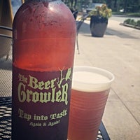 Photo taken at The Beer Growler by Mark P. on 7/31/2014