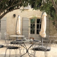 Foto tomada en Benvengudo Hotel Les Baux-de-Provence  por Ela P. el 4/28/2018